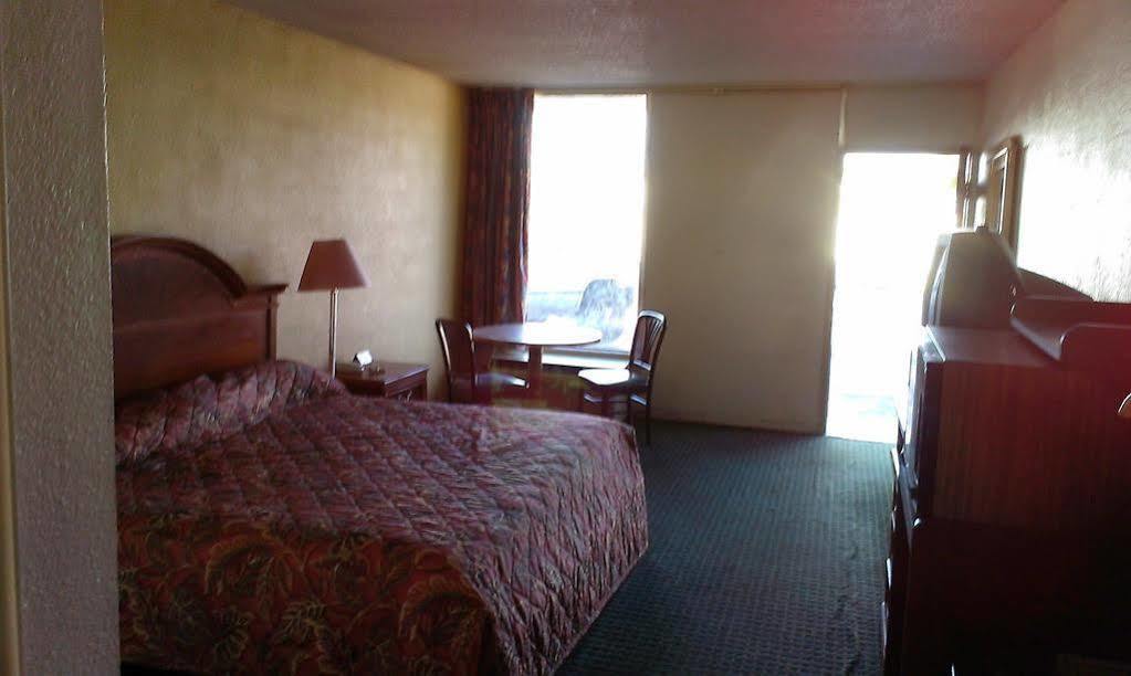 Budget Inn - Palatka Extérieur photo
